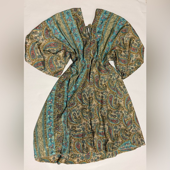 Mariposa Dresses & Skirts - Mariposa Vibrant Paisley Beach Dress Size S. Excellent Condition